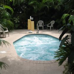Jacuzzi Photo of Elysium Resort