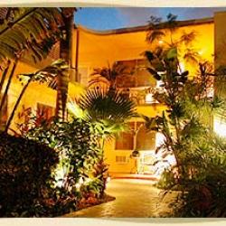 at night Photo of Elysium Resort