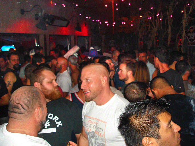 Best Gay Bars In Oc Cbs Los Angeles